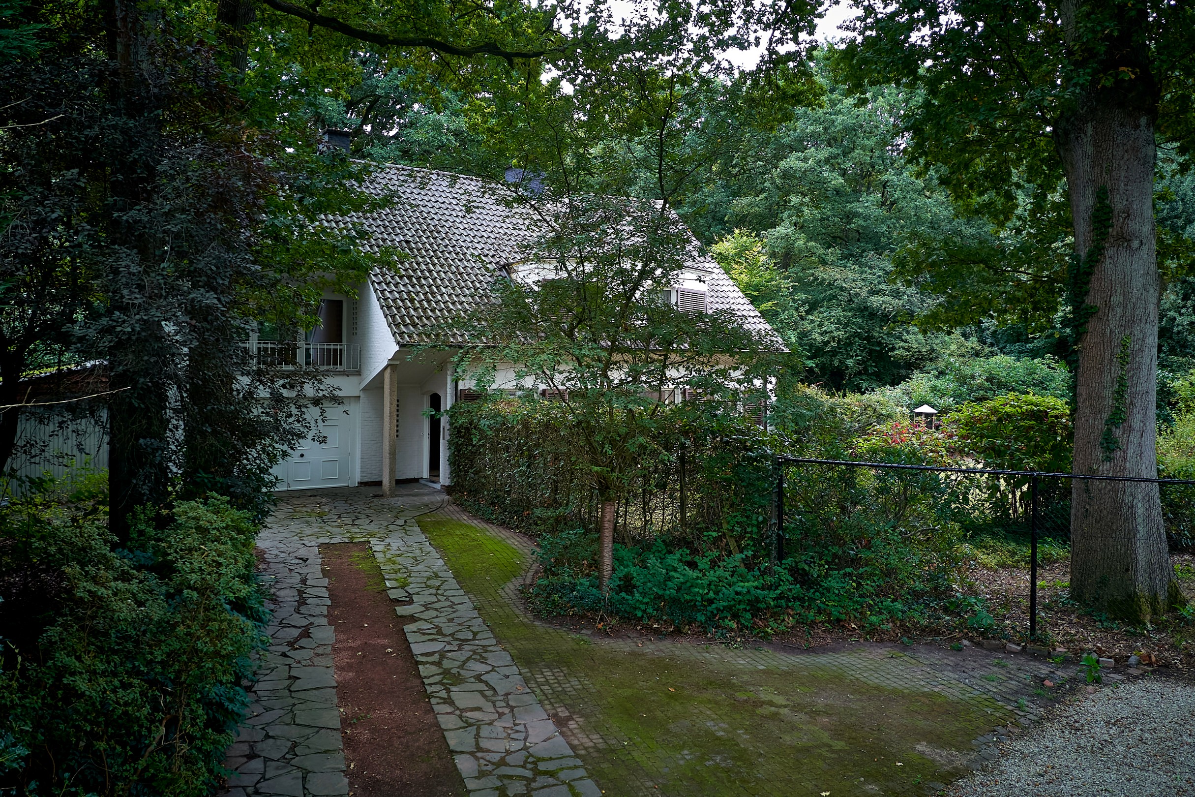 UItzonderlijk stuk bouwgrond palende aan de landerijen van kasteel 's-Gravenwezel - foto 2
