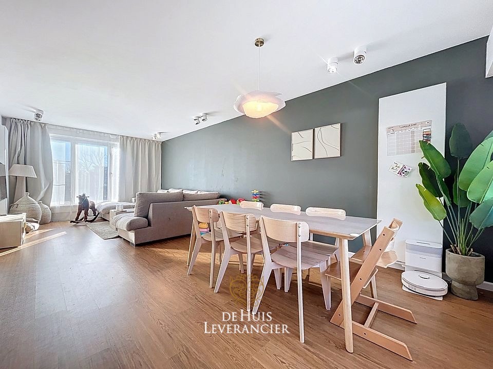 Lichtrijk wonen in de gegeerde Altena-wijk: Een instapklare thuis waar comfort en locatie elkaar ontmoeten - foto 5