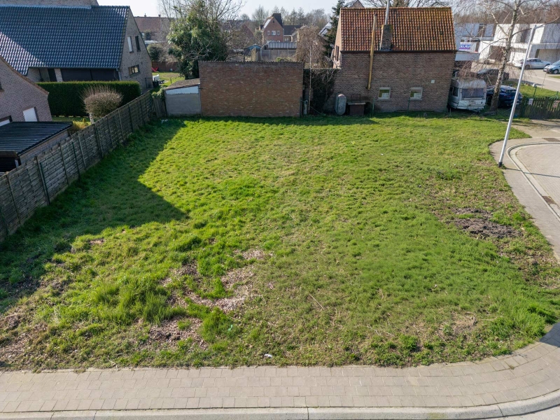 Bouwgrond voor nieuwbouw met zuidwestgerichte tuin - foto 1