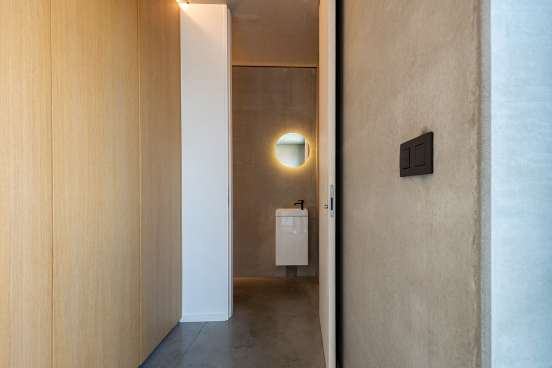ENERGIEZUINIGE CONCRETE HOUSE OP TOPLOCATIE - foto 5