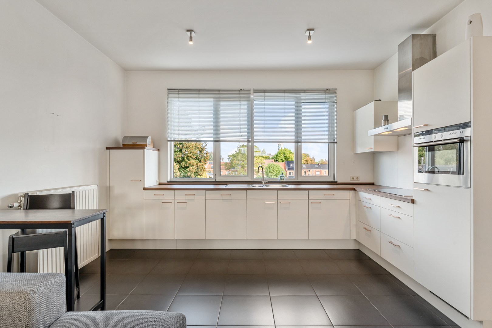 App., 119 m², 2 slpk, terras, autostaanplaats - foto 4