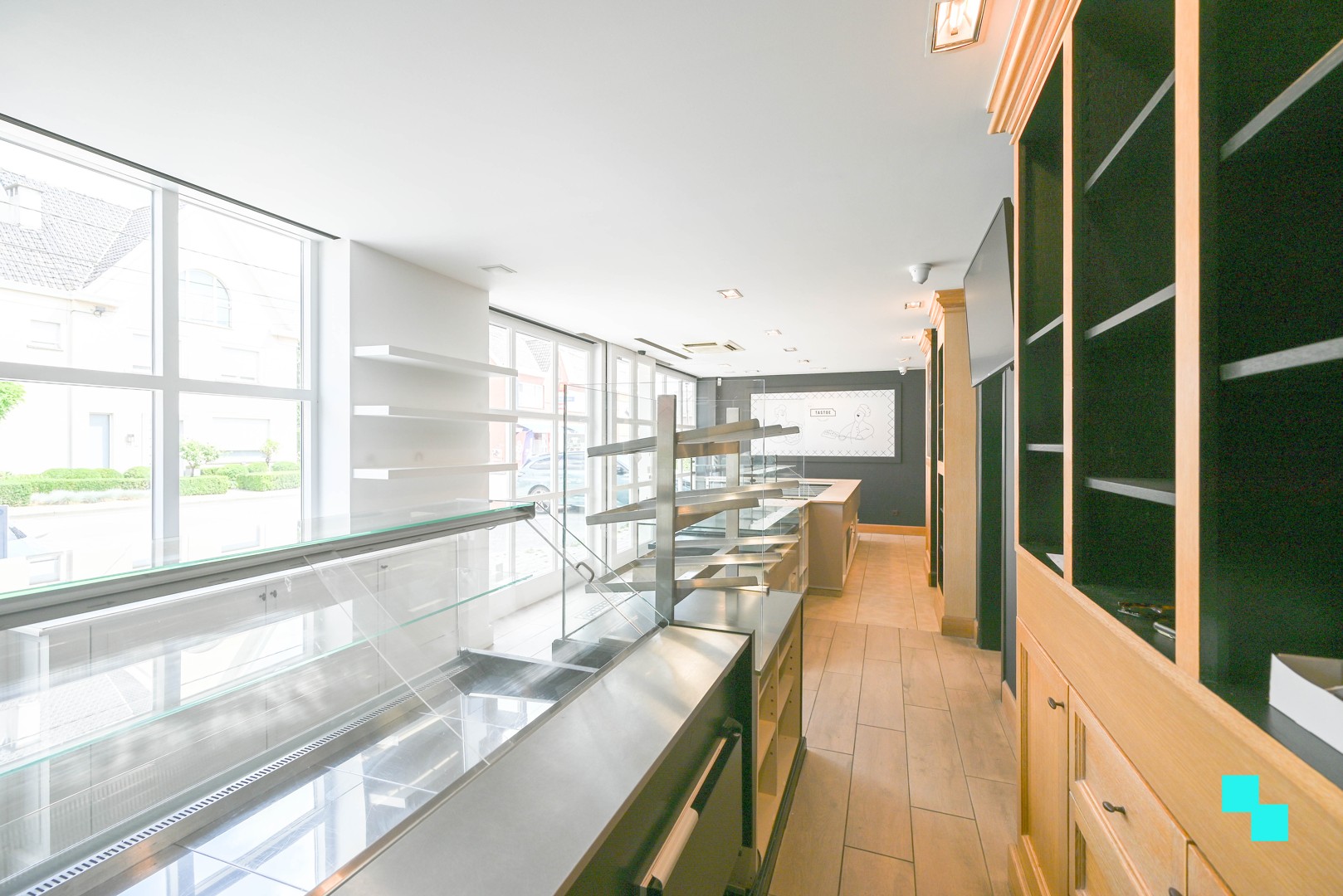 Riante handelswoonst in Waregem - foto 3