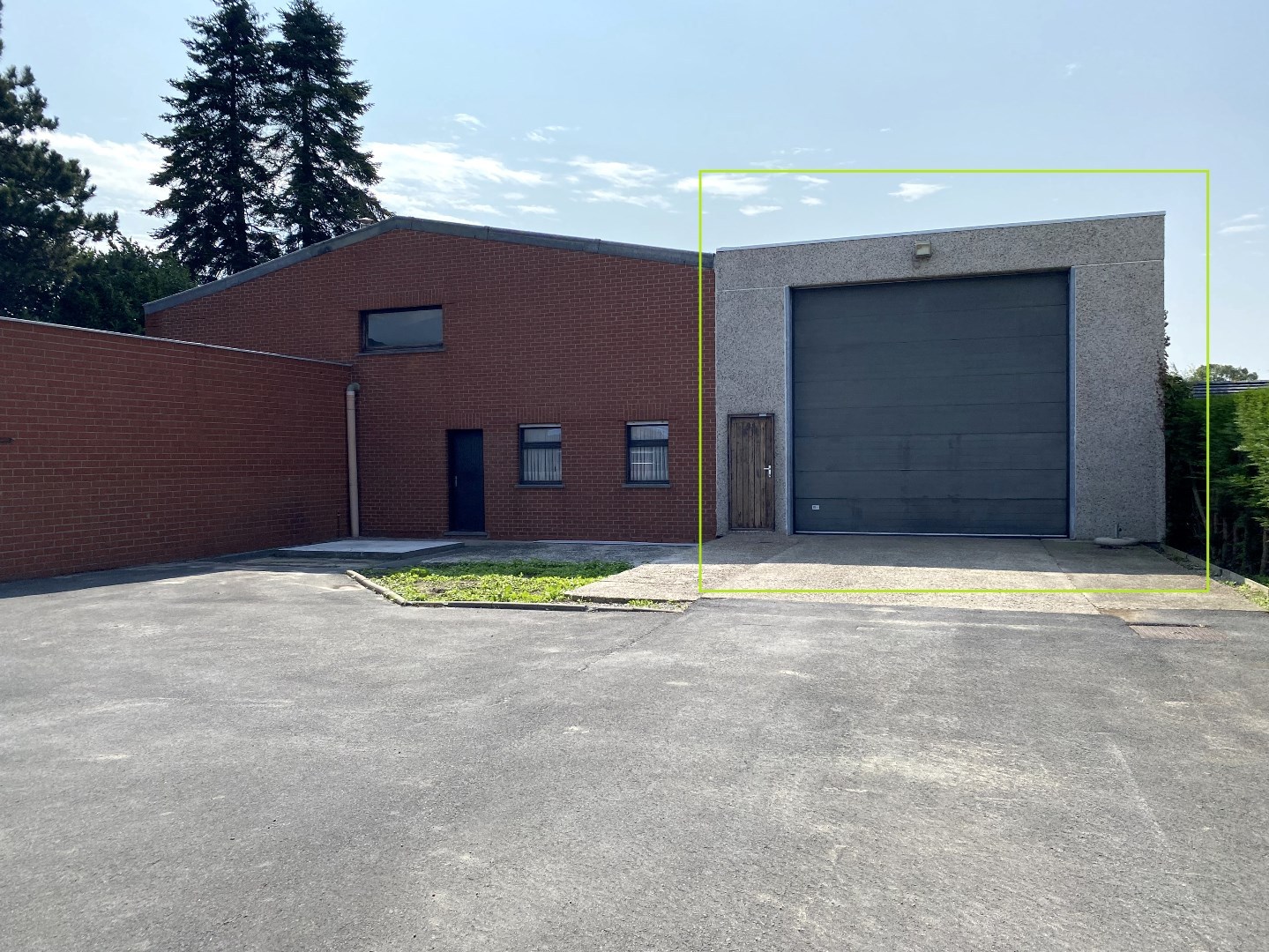 LOODS (137m²) MET TERREIN (546m²) TE HUUR TE MEULEBEKE - foto 1