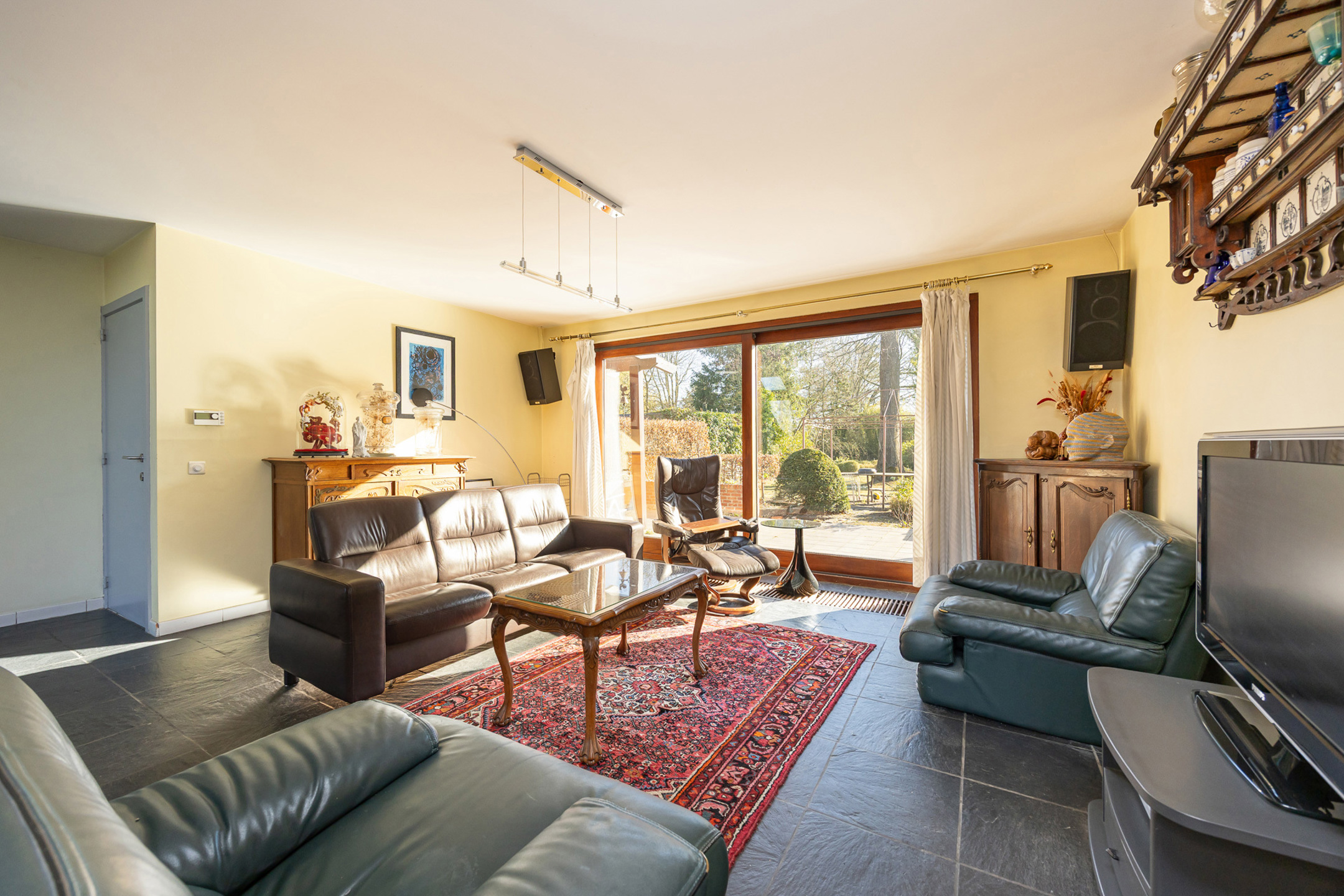 Verrassend ruime woning met 4 slpk's op 2.321m² perceel! - foto 5