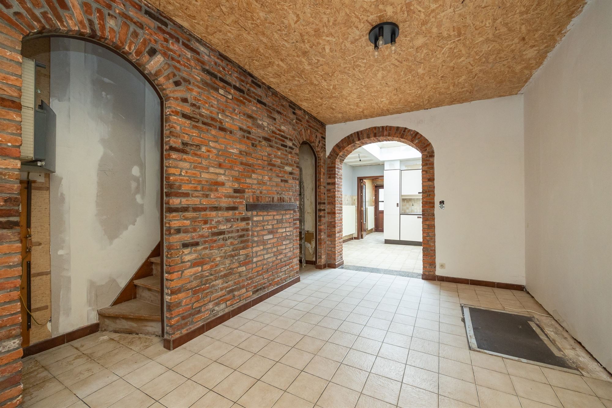 Te renoveren woning met 2 slaapkamers in Mechelen - foto 4