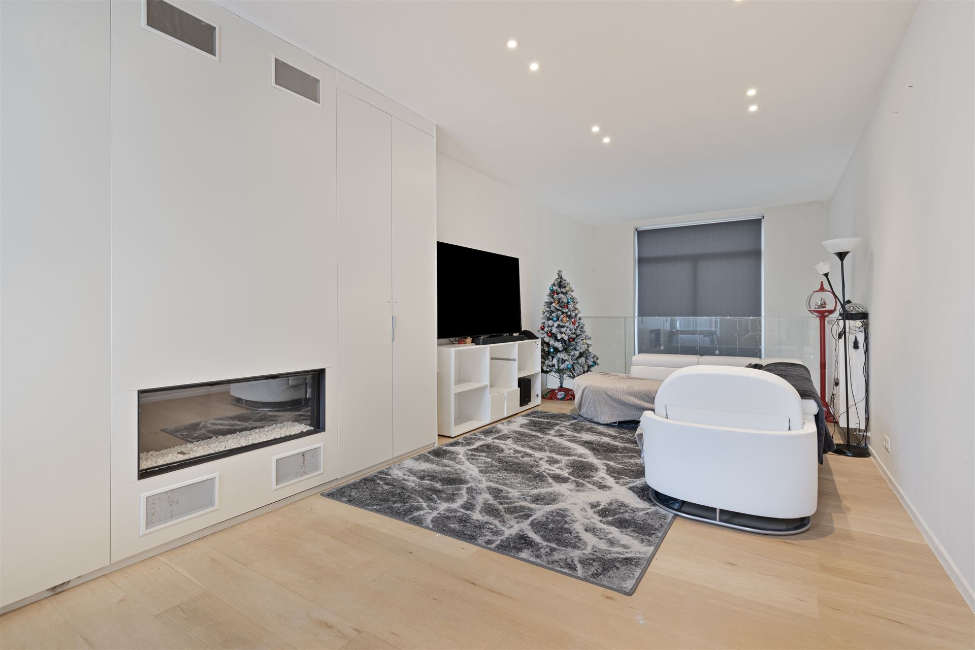 Lichtrijke Stadswoning met 3 Slaapkamers en 2 Terrassen - foto 4