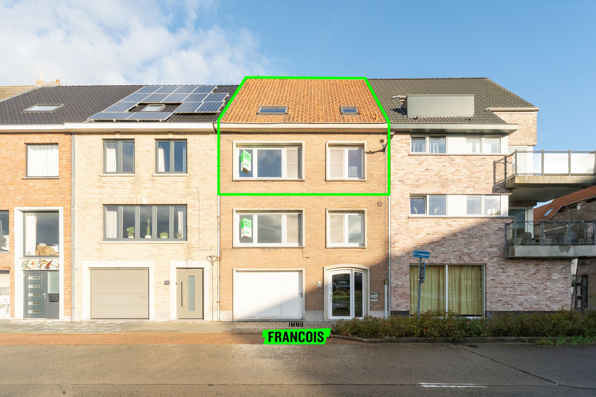 Appartement met 2 slaapkamers te koop in rustige residentiële wijk in Blankenberge - foto 1