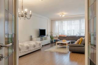 LOCATIONDiscover this ready-to-move-in flat on Henri Choméstraat, located in Schaarbeek. The flat is conveniently located on the outskirts of...