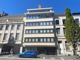 Te koop : opbrengsteigendom te Aalst bestaande uit 11 appartementen en een garage voor 9 wagens.U mag rekenen op een totale NETTO huuropbrengst van...