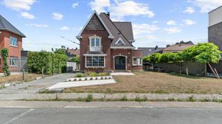 Welkom op de Lyceumstraat 2A in Houthalen Helchteren.Deze gerenoveerde woning is gelegen op een kindvriendelijke locatie nabij het centrum van...