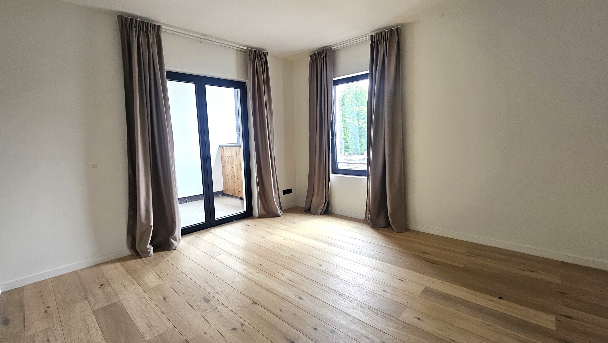 Gerenoveerd en energiezuinig 1 slpk appartement + parking - foto 5