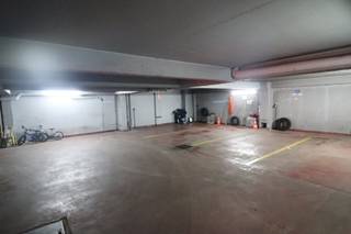 Te Koop: 2 Ruime Autostaanplaatsen – €25.000 per plaats In de Lange Leemstraat, nabij de Belgielei, bieden wij twee ruime en goed...