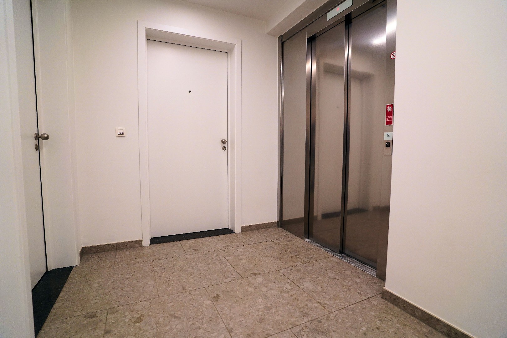 Instapklaar appartement 1 slpk + 2 fietsenstallingen - foto 4