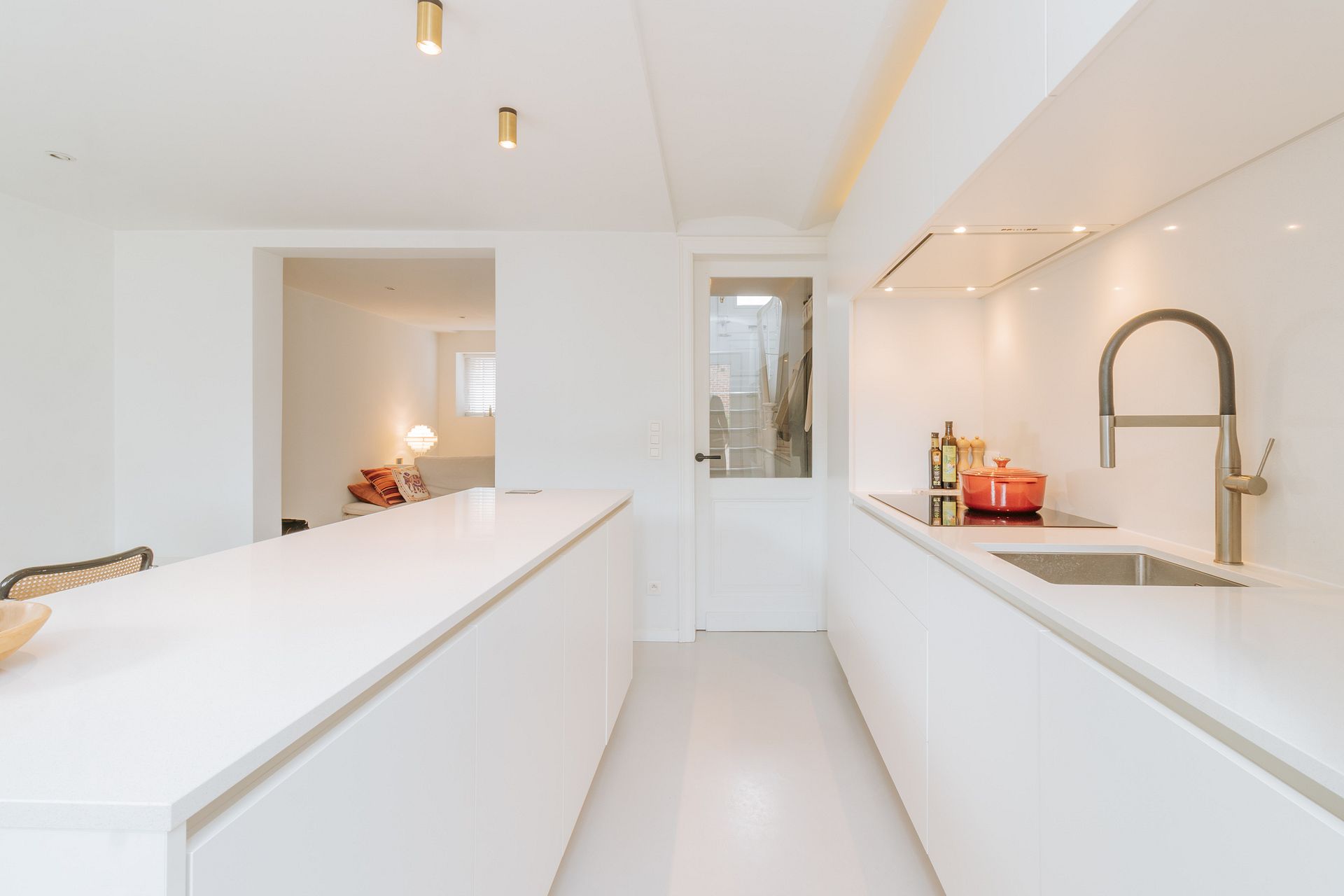 Karaktervol herenhuis met verfijnde afwerking - foto 3