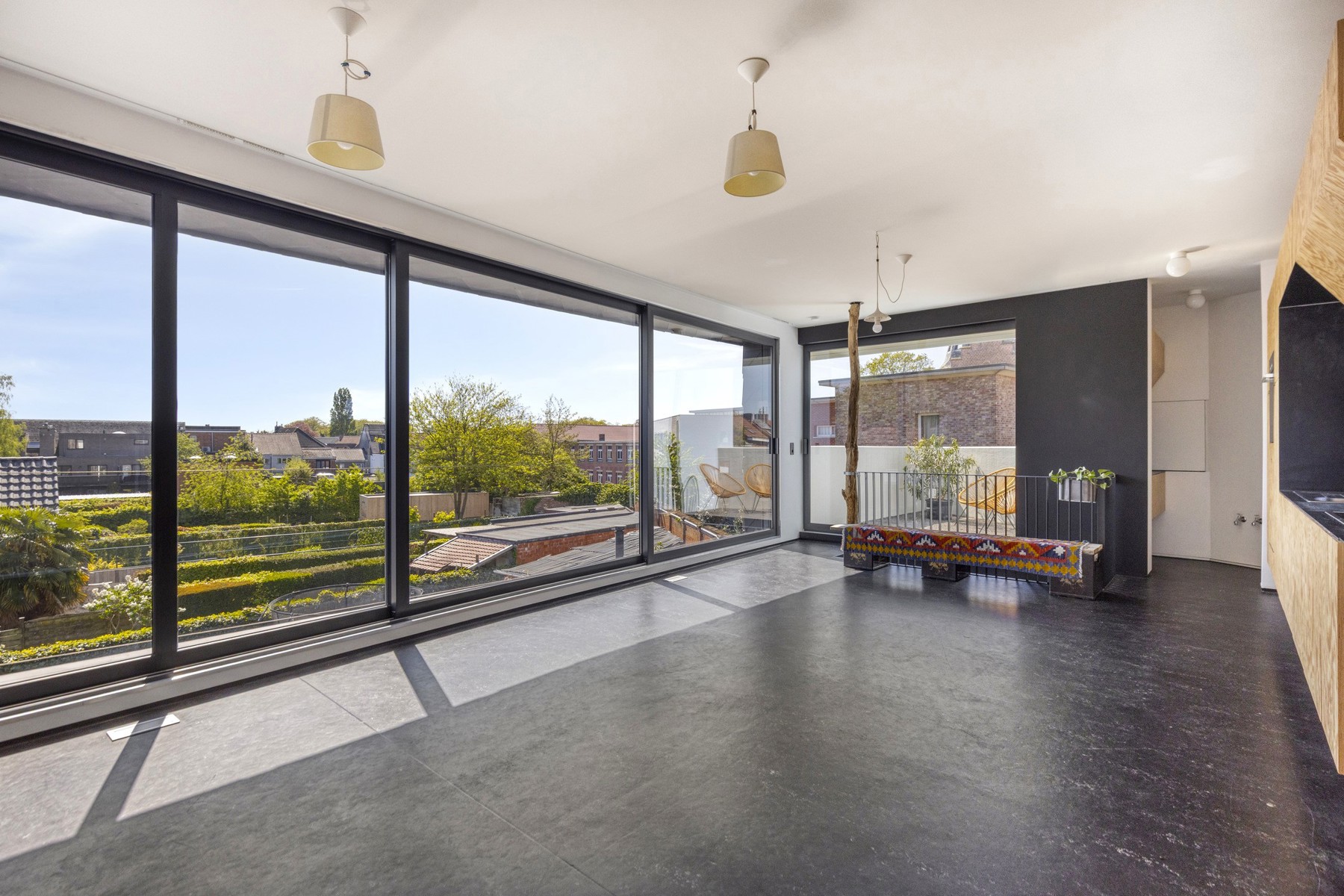 Architectenwoning met 2 slaapkamers en atelier - foto 3