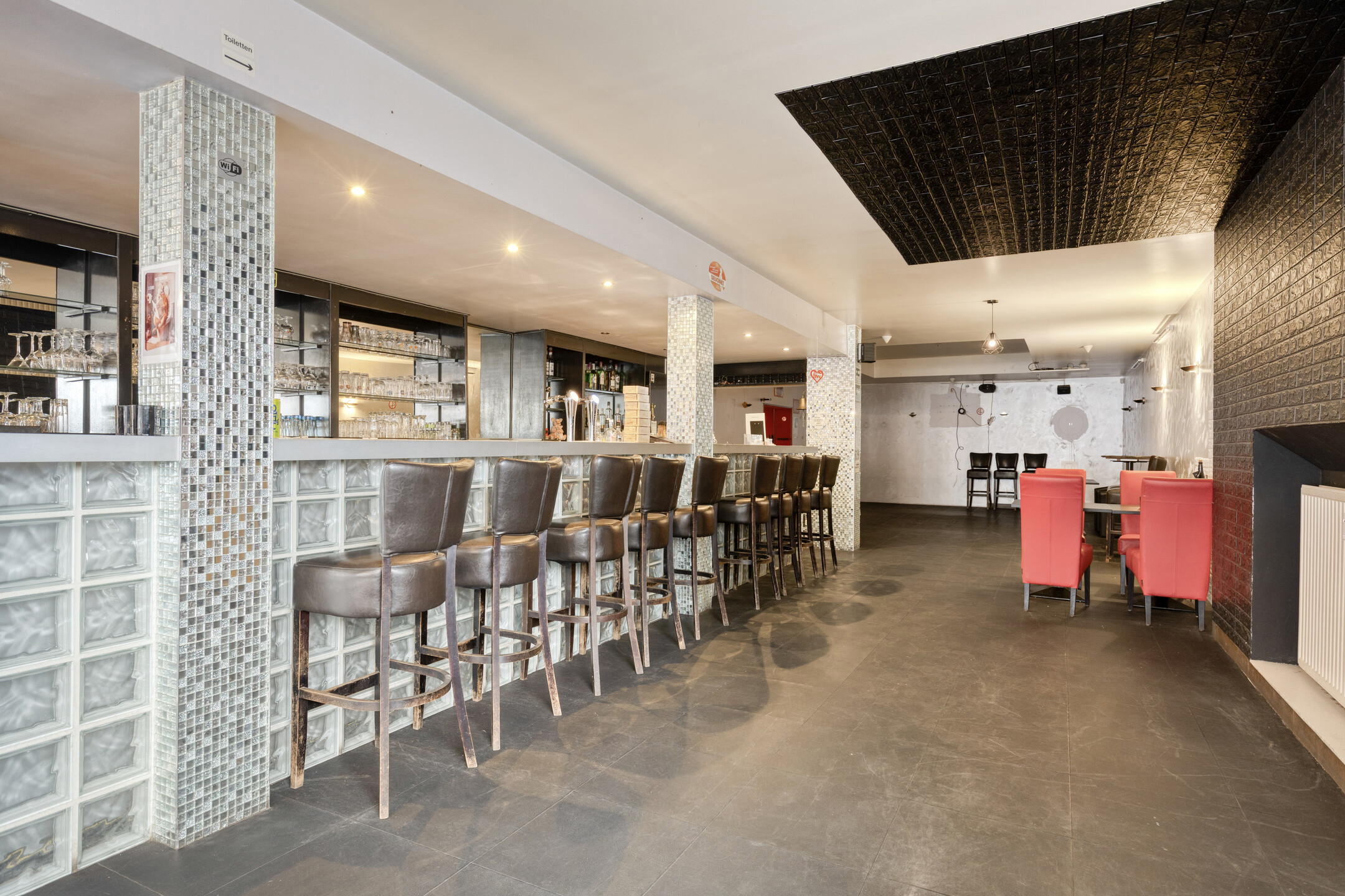 Commercial for rent in Deurne - photo 5