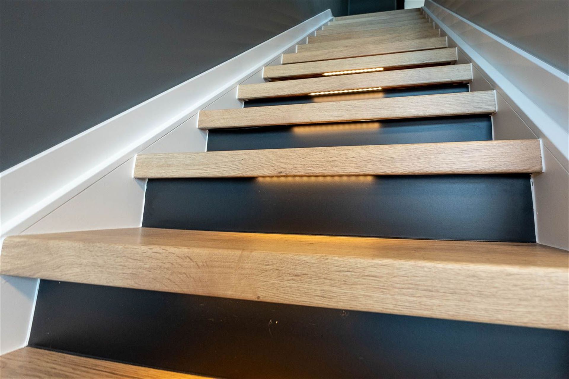 Volledig gerenoveerde woning met 3-4 slaapkamers - foto 5