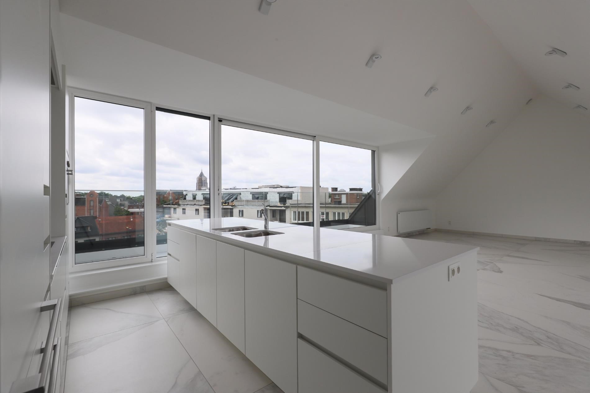 Luxe penthouse van 175 m² te centrum Mol met terras 80 m² - foto 5