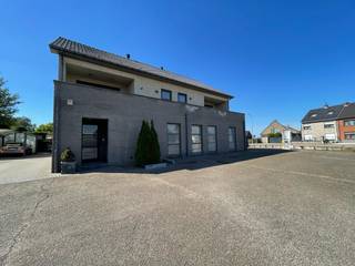 Commercial à vendre à Diepenbeek