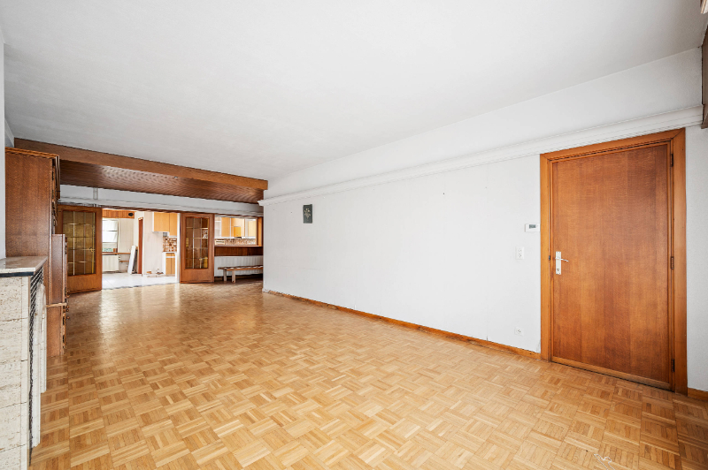 Ruime woning van 260m² op 4a25ca met 4 slaapkamers - photo 4