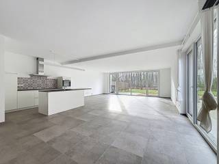 Prachtige HOB met 5 SLPK, tuin, garage en staanplaatsen!Op een uiterst gunstige locatie langs de Gentsesteenweg 405B te Erondegem (Erpe-Mere) vindt u...