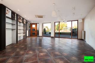 +++ Brusselstraat 28, Ternat +++Gelegen op een uitstekende locatie, vlakbij het centrum en de markt van Ternat, en op enkele minuten van de E40...