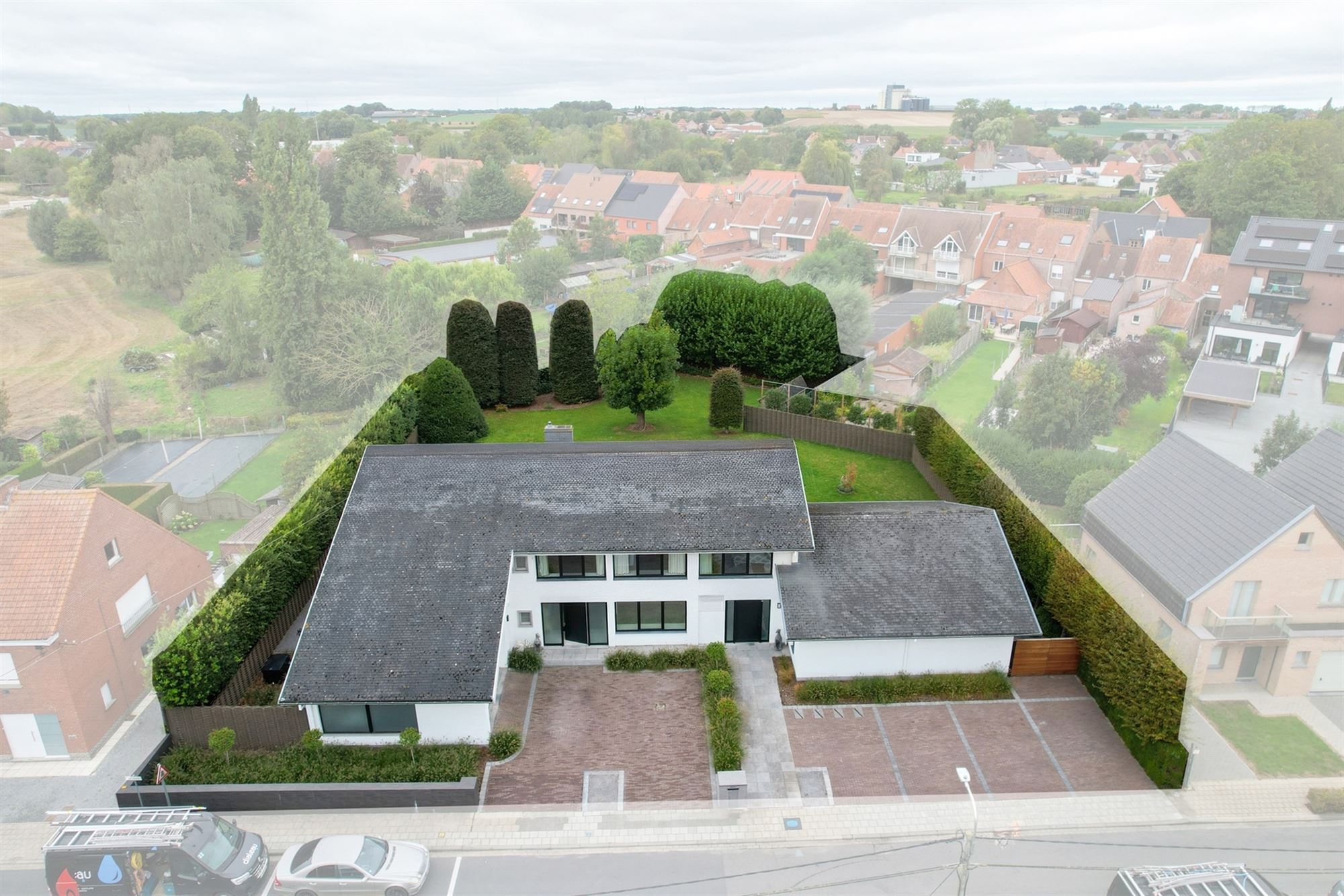 Exclusieve ruime villa op 1.965 m² - ook geschikt voor kangoeroe wonen - foto 2