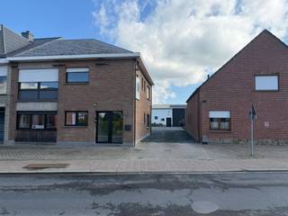 Commercial à vendre à Merchtem