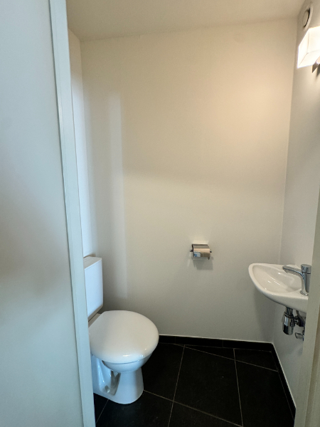 Instapklaar 2 slpk appartement nabij centrum Geel. - foto 4