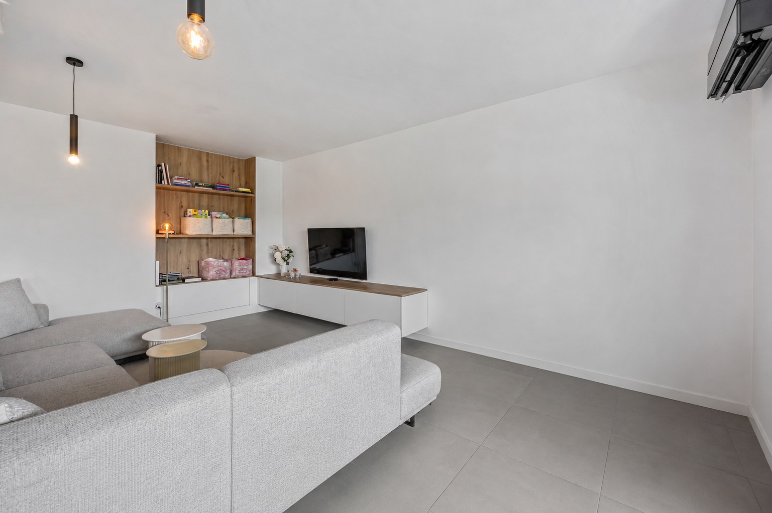 Nieuwbouwappartement met ruim terras, privétuin en ondergrondse staanplaats - foto 3