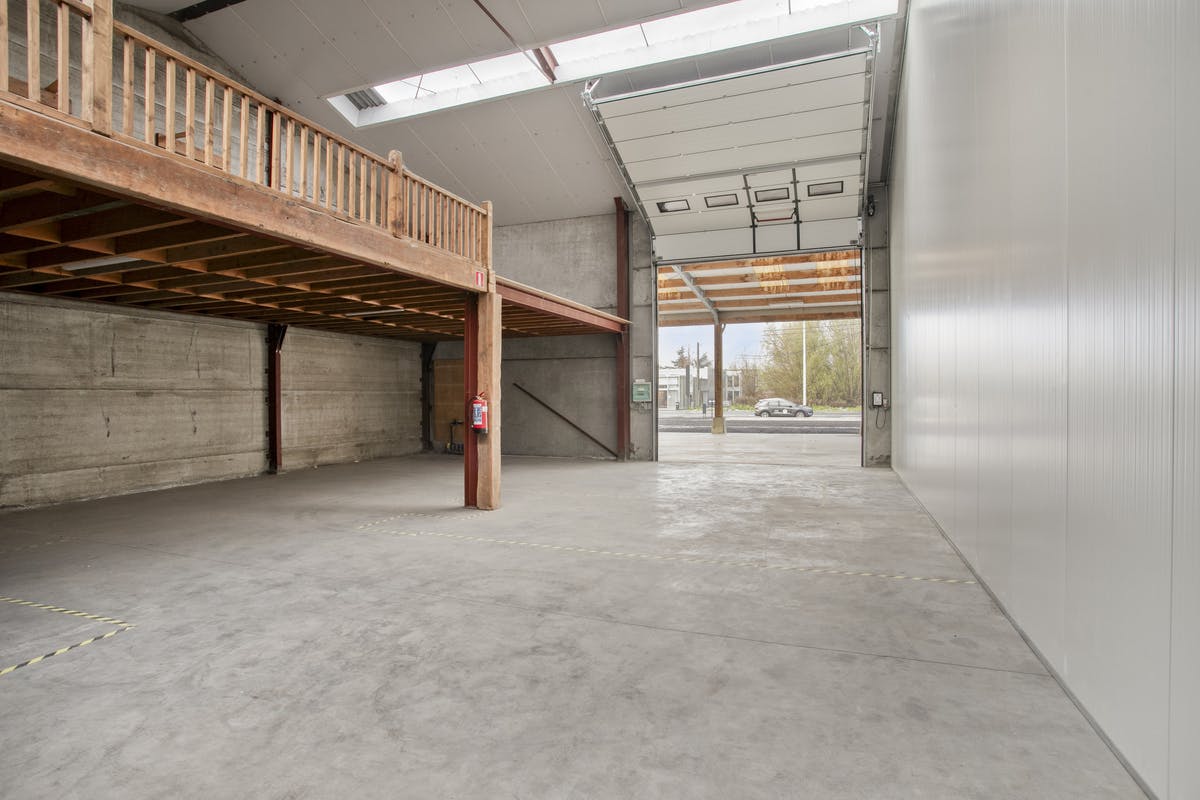 KMO-unit van 240 m² te huur in Kuurne - foto 3