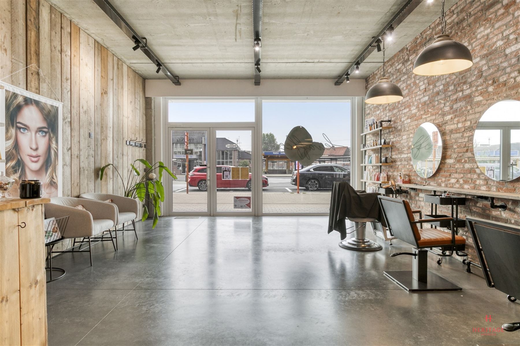 Commercieel pand met uitstekende zichtbaarheid in AALTER - foto 2