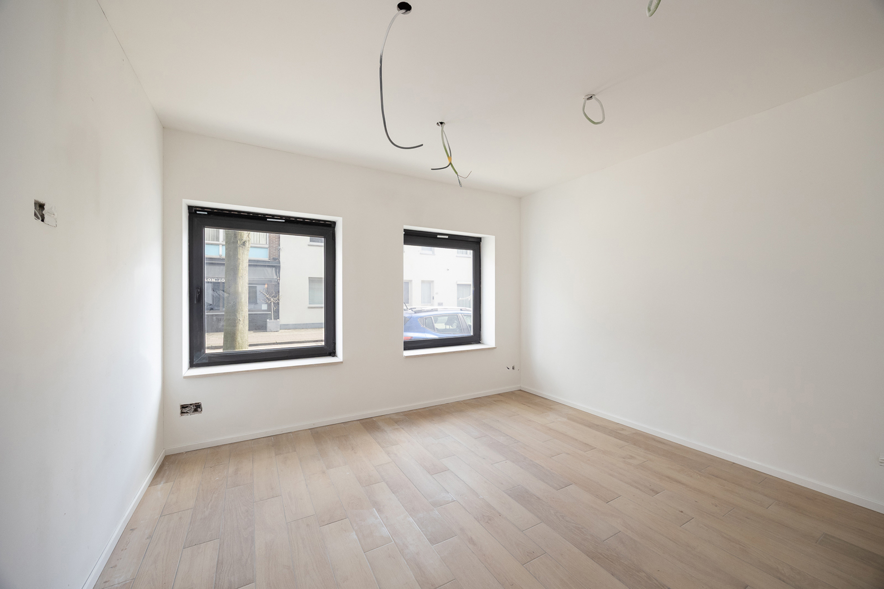 VOLLEDIG GERENOVEERD  APPARTEMENTSGEBOUW MET 3 WOONEENHEDEN - foto 3