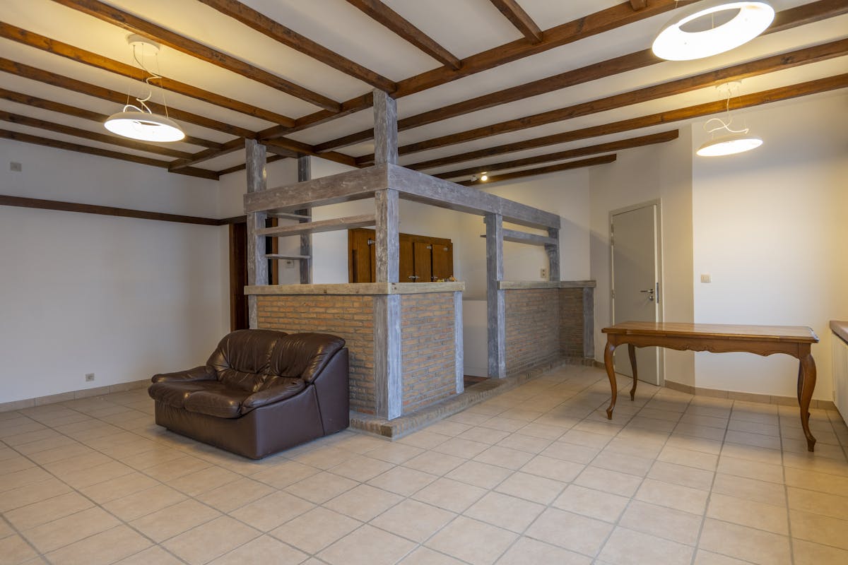 Bâtiment commercialement intéressant avec résidence à Rekkem - photo 3