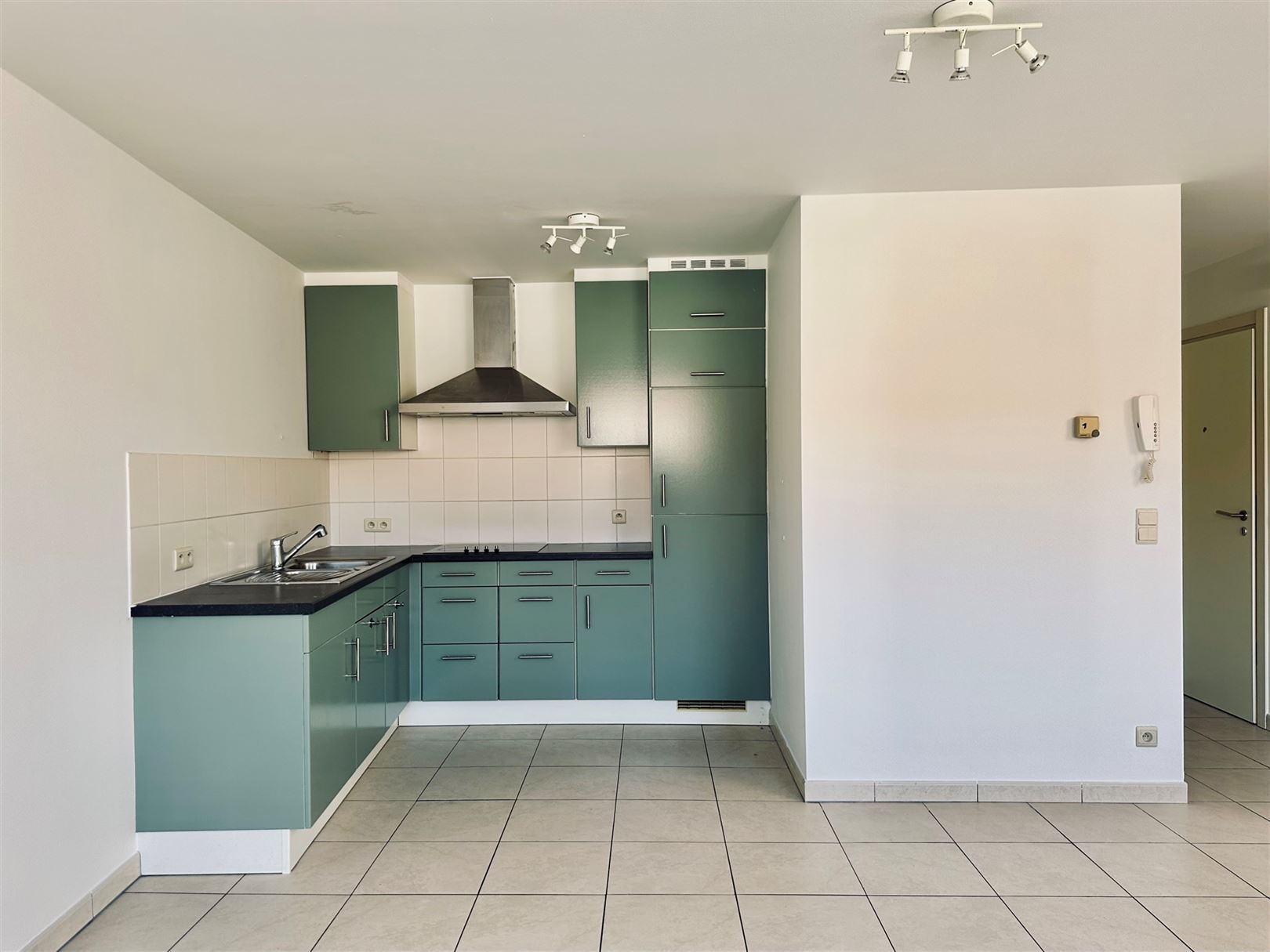 Duplex appartement in het centrum van Vrasene - foto 5