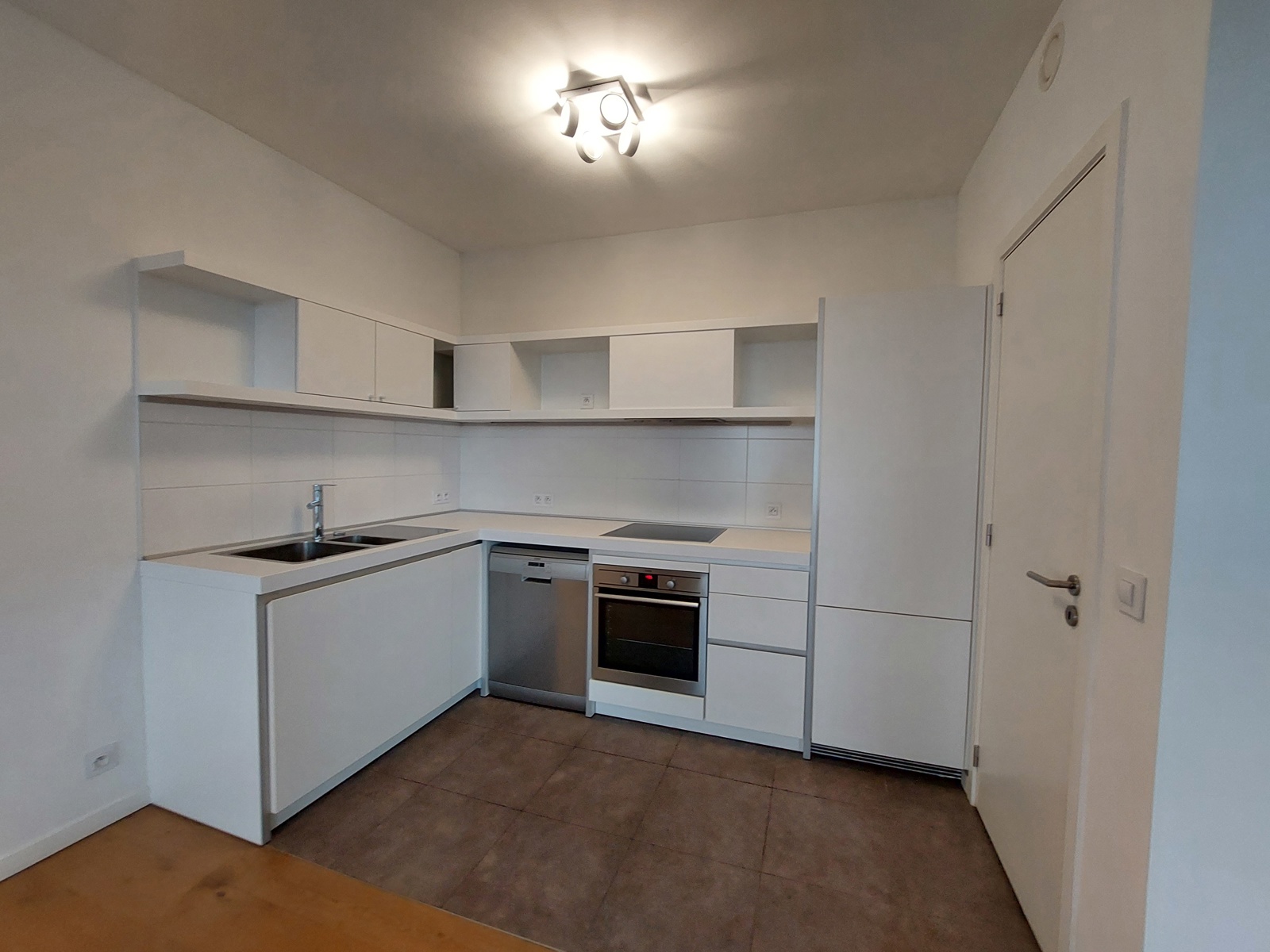 Appartement à louer à Anvers avec 3 chambres - photo 5