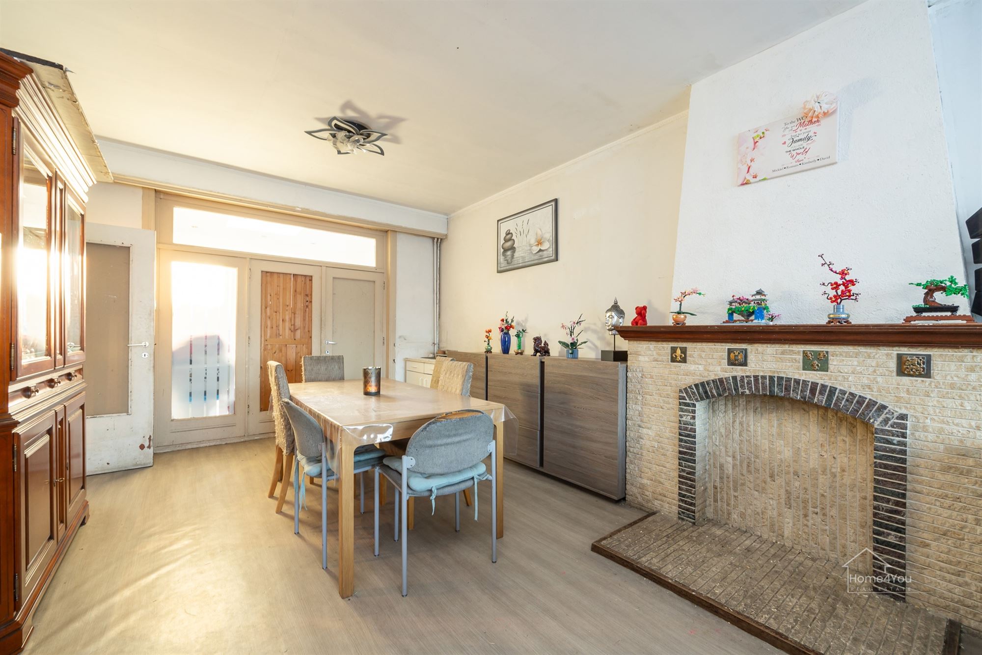 Op te frissen woning met zéér ruime extra zolder - foto 5