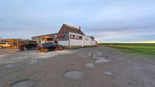 Immeuble mixte à fort potentiel Horeca & habitation Excellente visibilitéTrevi La Propriété vous propose cet immeuble à usage mixte offrant de...