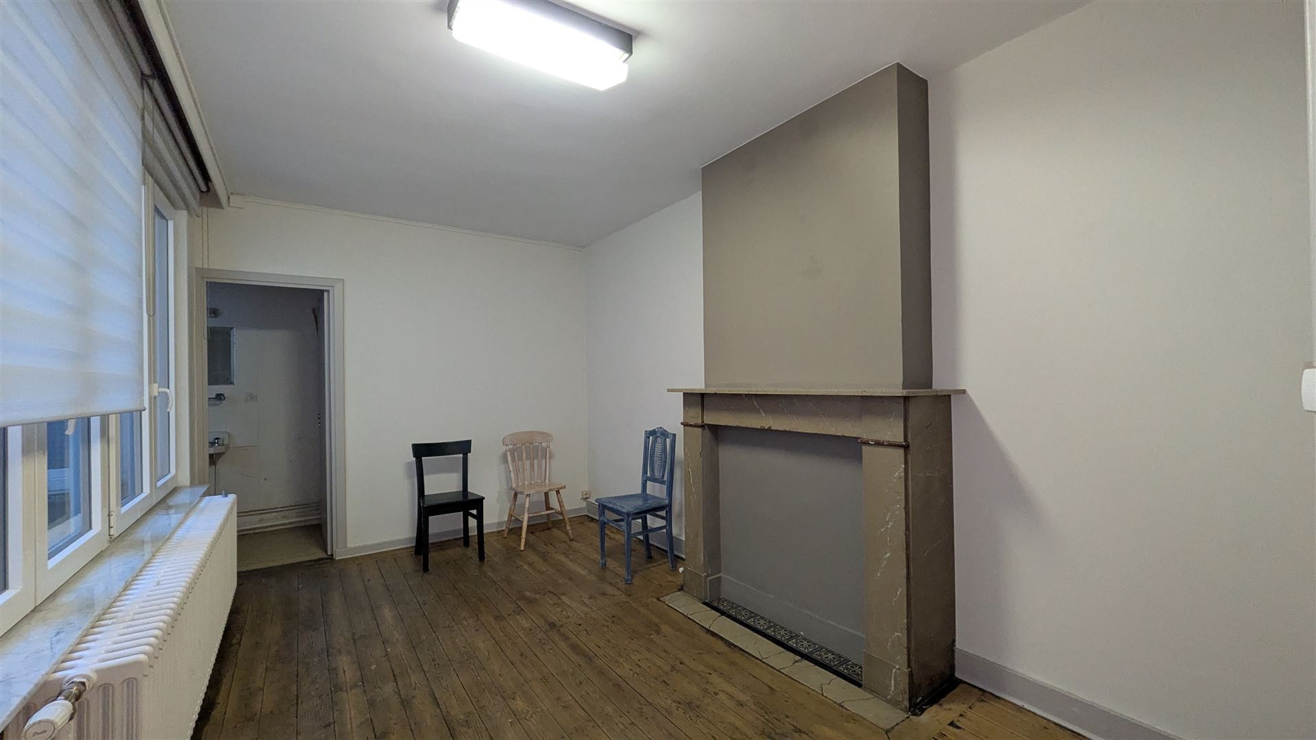 Commercieel te huur in Charleroi - foto 5