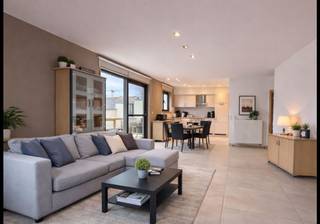 Instap klaar ruim en lichtrijk appartement met groot terras op toplocatie in Baasrode.In het centrum van Baasrode,op wandelafstand van...