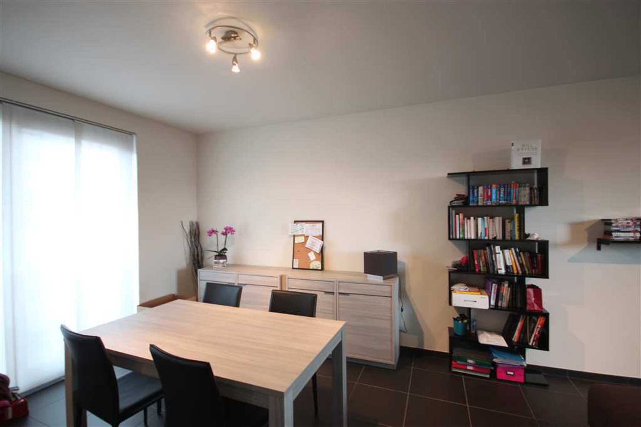 Apartment for rent in Antwerp with 2 bedrooms - photo 3