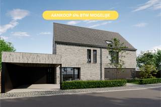 <p><span>Bent u op zoek naar een kwalitatieve nieuwbouwwoning die u nog volledig naar eigen hand, smaak en budget kunt inrichten? Immo Zone presenteert met trots deze magnifieke, modern opgevatte gezinswoning aan de Sarosstraat 1A in het hart van Berlare.</span></p><p><span> </span></p><p><span>Deze uitstekend gelegen halfopen bebouwing bevindt zich centraal in de gezellige gemeente Berlare. De strakke gevel met een smaakvolle lichtgrijze gevelsteen geeft het geheel een tijdloze, standingvolle uitstraling. Dankzij de uitgekiende architectuur en de grote, slanke raampartijen geniet u in de hele woning van een overvloed aan natuurlijk licht en een harmonieuze verbinding tussen binnen en buiten.</span></p><p><span> </span></p><p><span>U betreedt de woning via inkomhal met gastentoilet. De ruime leefruimte met zone voor een open keuken vormt het kloppend hart van de woning. De keuken, eethoek en zithoek hebben dankzij grote raampartijen, waaronder een opvallend en modern overhoeks schuifraam aan de achterzijde, een maximale lichtinval. Dankzij deze grote glaspartijen loopt de binnenruimte naadloos over in het overdekte terras en de sfeervolle tuin. Aan de voorzijde beschikt de woning over een strakke carport met een handige, direct aansluitende fietsenberging.</span></p><p><span> </span></p><p><span>Op de eerste verdieping bevindt zich de nachthal die toegang biedt tot 3 volwaardige, ruime slaapkamers, en een ruimte voorzien voor een volledig in te richten badkamer (met plaats voor een dubbel lavabomeubel, toilet, inloopdouche en ligbad).</span></p><p><span>De zolder is bereikbaar via een vaste trap. Deze verdieping biedt schitterende mogelijkheden voor het creëren van een extra vierde en/of vijfde slaapkamer, een master suite of een polyvalente hobbyruimte.</span></p><p><span> </span></p><p><span>De verkoop valt onder het </span><span>btw-stelsel</span><span> </span><span>van 6%</span><span> (indien voldaan aan de voorwaarden) en het pand wordt </span><span>casco opgeleverd</span><span> (wind- en waterdicht). Dit biedt u als koper de unieke kans om de binnenruimtes, technieken en de volledige esthetische afwerking (keuken, badkamer, vloeren) volledig in eigen beheer of met partners naar keuze te realiseren.</span></p><p><span> </span></p><p><span>Interesse?</span><span> Wilt u de plannen en de specificaties van dit unieke project inkijken? Neem vandaag nog contact op met </span><span>Quinten van Immo Zone</span><span> via </span><span>0485/02.48.04</span><span> of per mail via </span><span>quinten@immo-zone.be</span><span> voor meer informatie of een afspraak.</span></p><p><span> </span></p><p><span>Disclaimer: De weergegeven renders dienen uitsluitend ter illustratie van de afwerkingsmogelijkheden en zijn niet contractueel bindend.</span></p><p><span> </span></p>