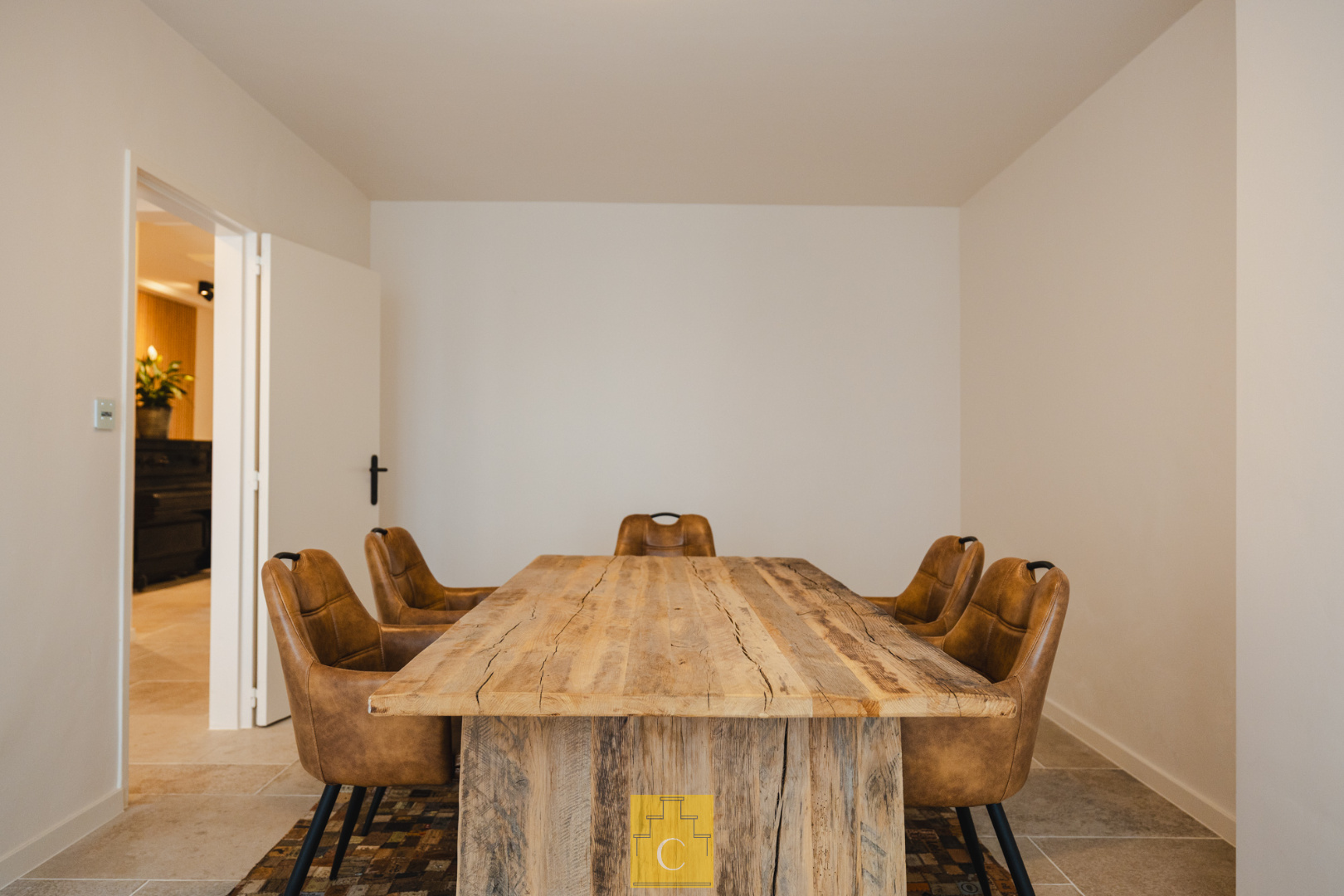 perfect gelegen pas gerenoveerde stadswoning - 340 m2 vloeroppervlakte - met garage, tuin en extra terras op het verdiep - photo 5