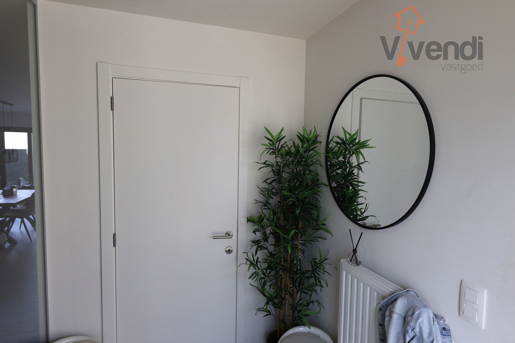 Woning met 3 Slpk en inpandige dubbele parking. - foto 3