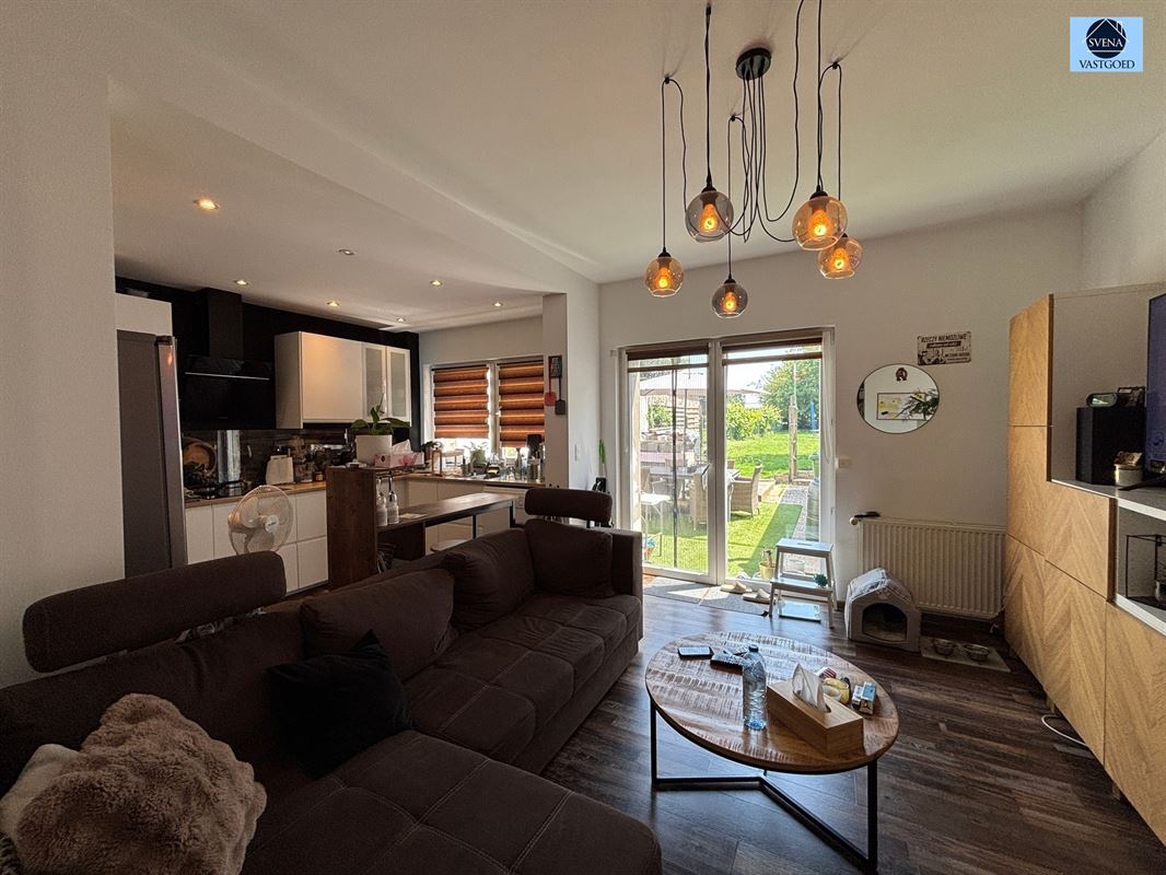 GERENOVEERDE WONING MET 3 SLAAPKAMERS - foto 4