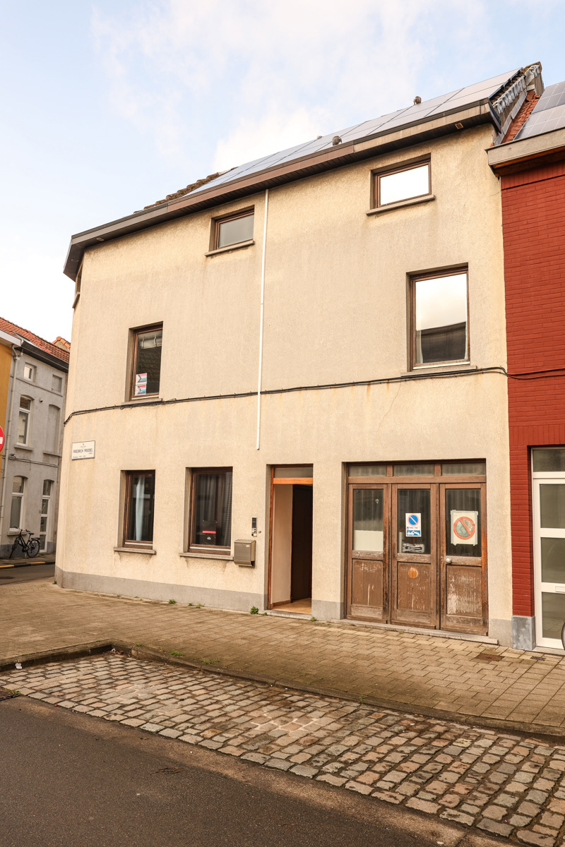 CHARMANTE HOEKWONING MET STUDIO - foto 1