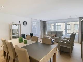 Le moyen le plus rapide pour visiter cette propriété ? Demandez votre visite via le bouton rouge de notre site Web (www.dewaele.com) et vous serez contacté par l'un de nos experts en location. Appartement prêt à emménager avec 2 chambres et terrasse dans le centre de Roeselare.La disposition de l'appartement est la suivante :- Hall d'entrée avec toilettes invités- Salon lumineux avec coin salon et salle à manger- Cuisine ouverte - Rangement- 2 chambres- Salle de bain avec lavabo et douche- TerrasseCaractéristiques supplémentaires :- Appartement lumineux- Ascenseur dans le bâtiment- Économe en énergie- Emplacement central en plein centre-ville à proximité des commerces, de la Grote Markt, des transports en commun,...Êtes-vous intéressé par cet appartement à louer à Roeselare ? N'hésitez pas à nous contacter.