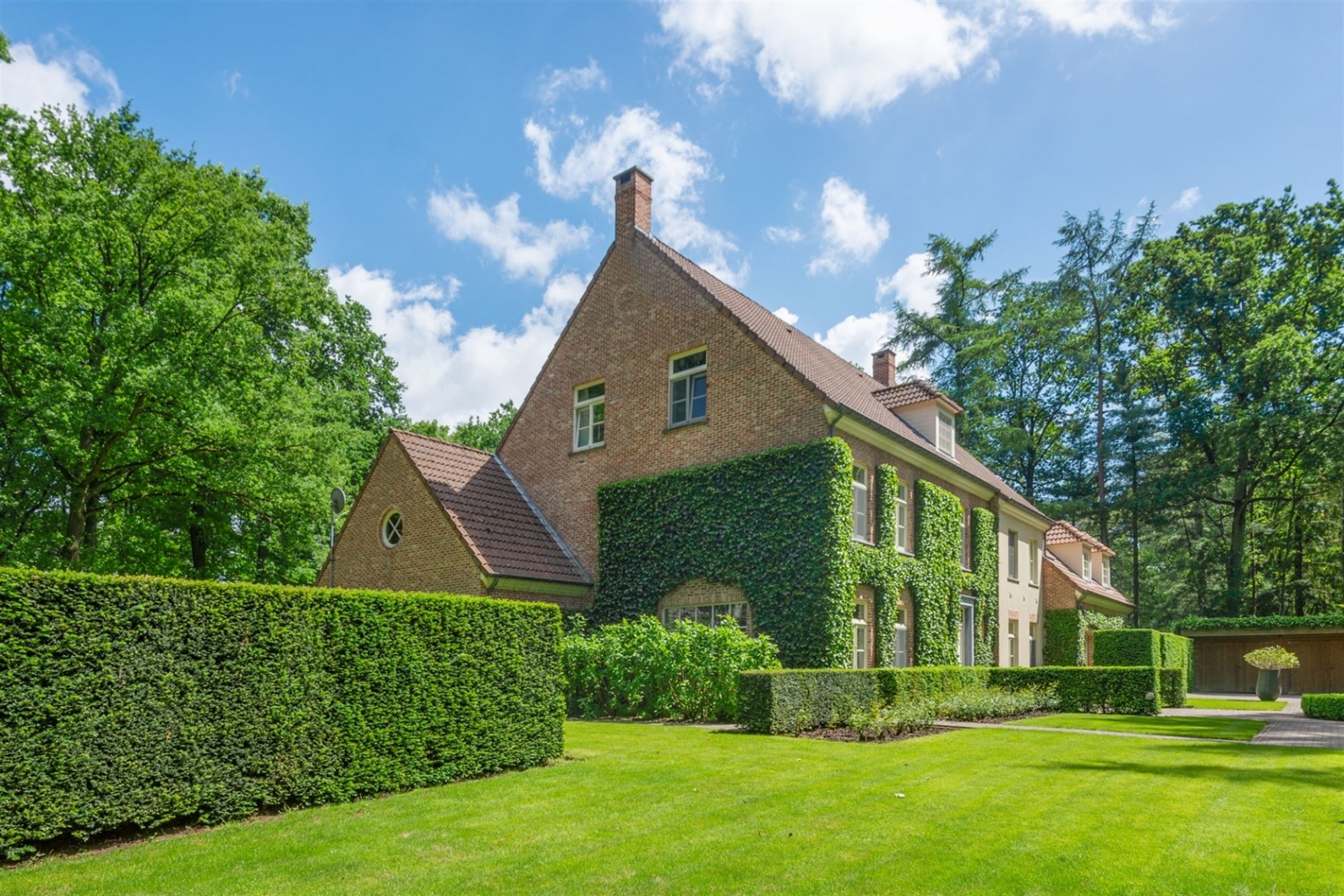 Zeer royale villa met parktuin op residentiële locatie - foto 4