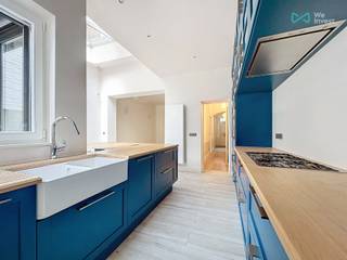 Tel: +32 456 12 69 85 / E-mail: clara.ja@weinvest.beGerenoveerd, ruim en licht huis te huur – 4/5 slaapkamers, 230 m², ideale ligging in Elsene.We...