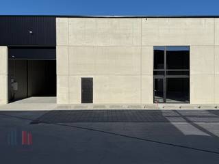 Gloednieuwe KMO-unit met een oppervlakte van 324 m² maakt deel uit van het  project "MEERSBLOEM - MELDEN" langsheen de Schelde en is...